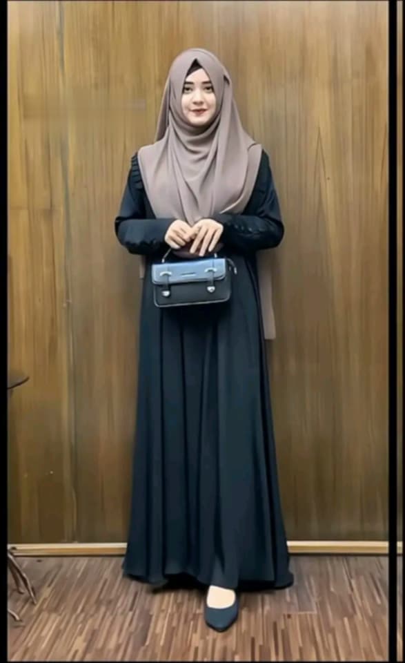 Samia Borka Black